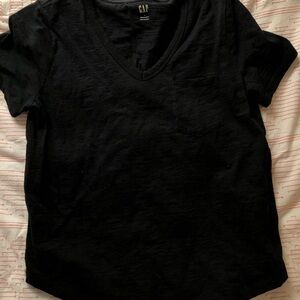 GAP Women's Classic Black Short Sleeve Tee